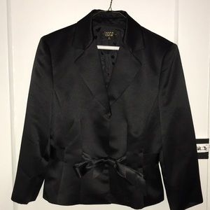 TAHARI LUXE WOMENS BLAZER